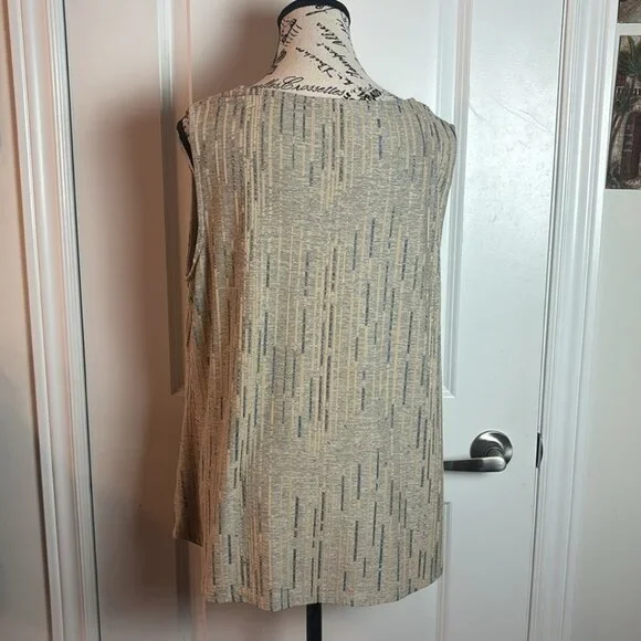 LAURA PLUS Matching Tunic Tank and Cardigan Set - Picture 11 of 11